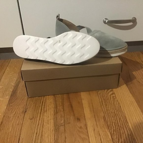 Lucky Brand sandal Size 8.5 - Picture 4 of 4